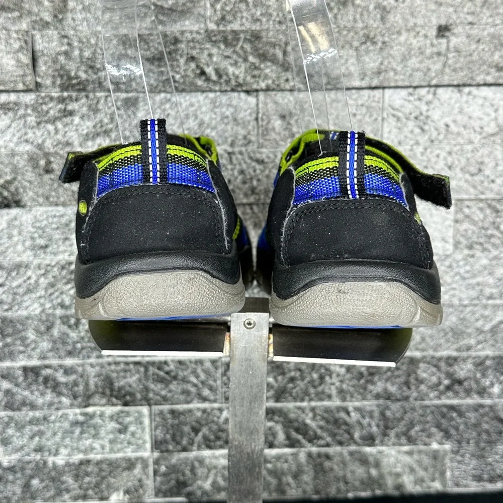 KEEN Newport Waterproof Sandals -M4